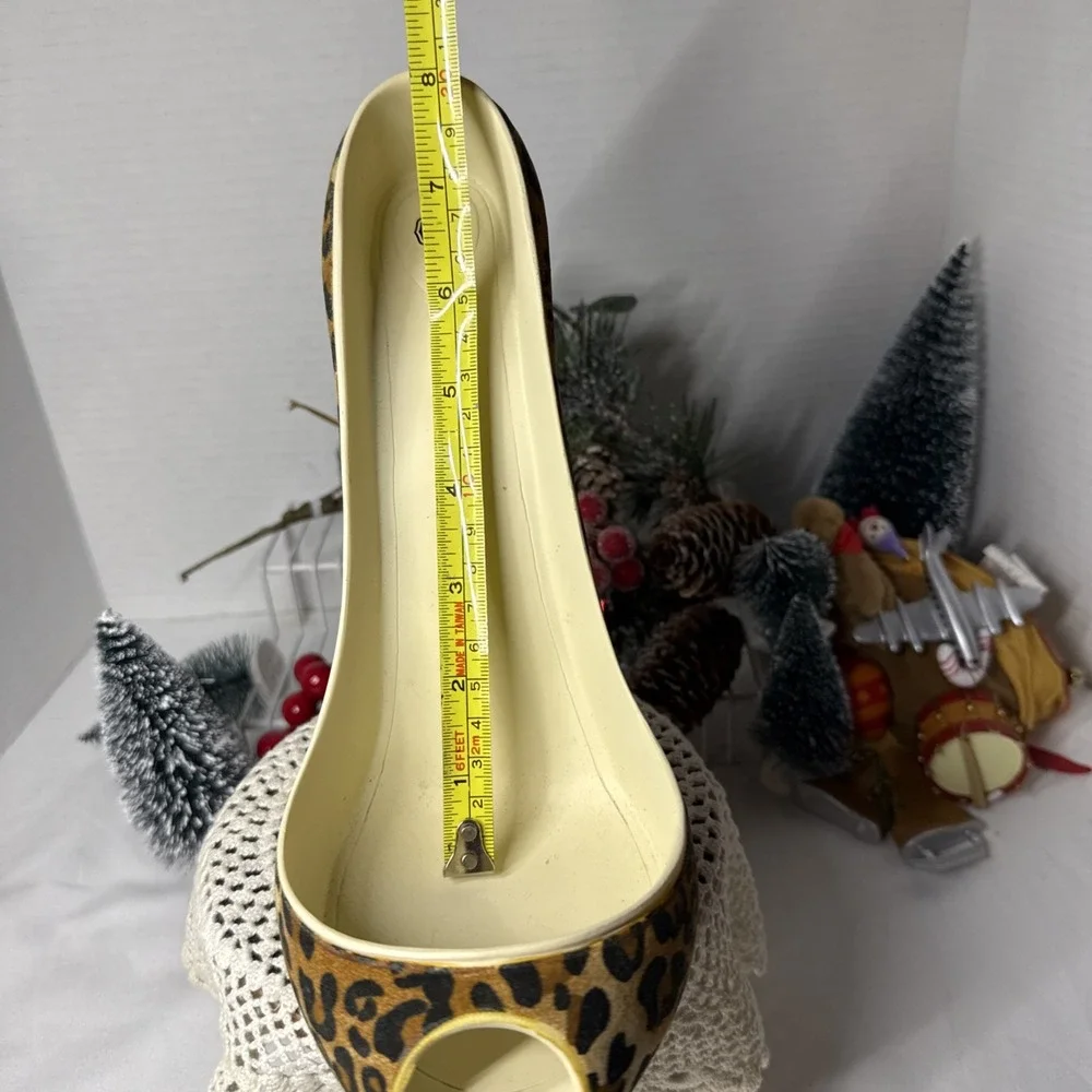 Wild Eye Designs Leopard Print High Heel Stiletto Shoe Wine Holder